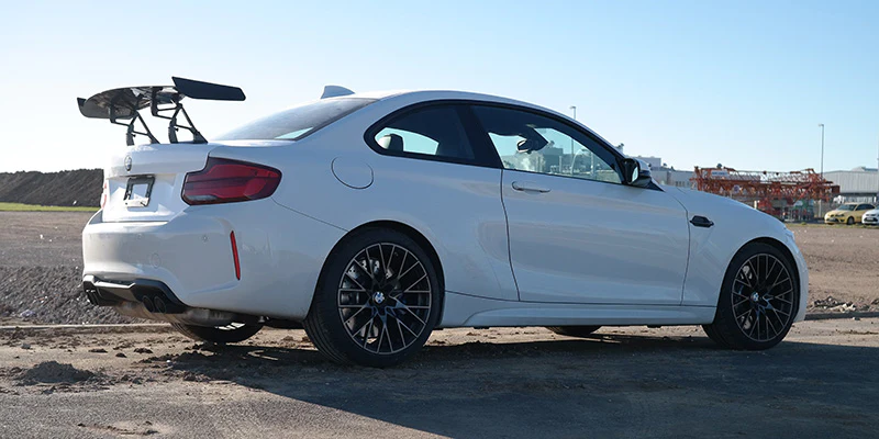 Spacer pair for rear wing | fits BMW 2 Series/4 Series/M2/M4 (F22/F32/F82/F87) | AIRCONCEPT
