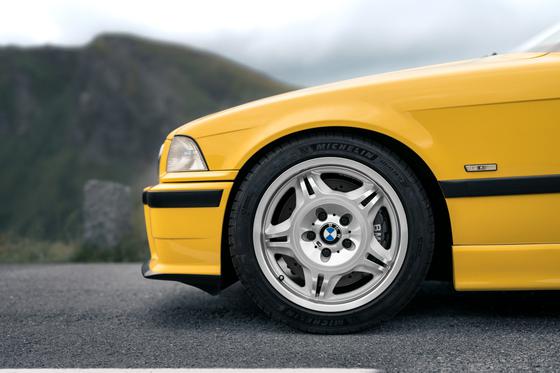 KW V3 Clubsport coilover suspension | fits BMW 3 Series (E36) | 35220811 | 35220831