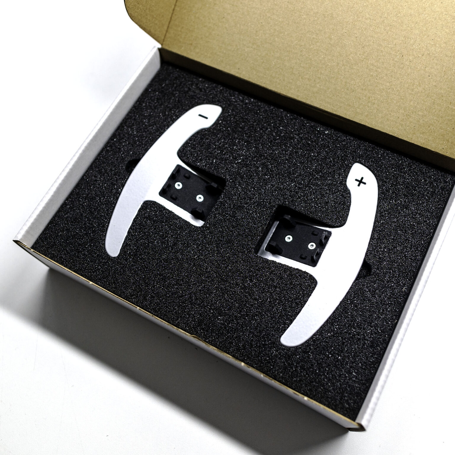 Paddle shifters aluminium silver | fits BMW G-Series, Toyota Supra | PaddleShifterz