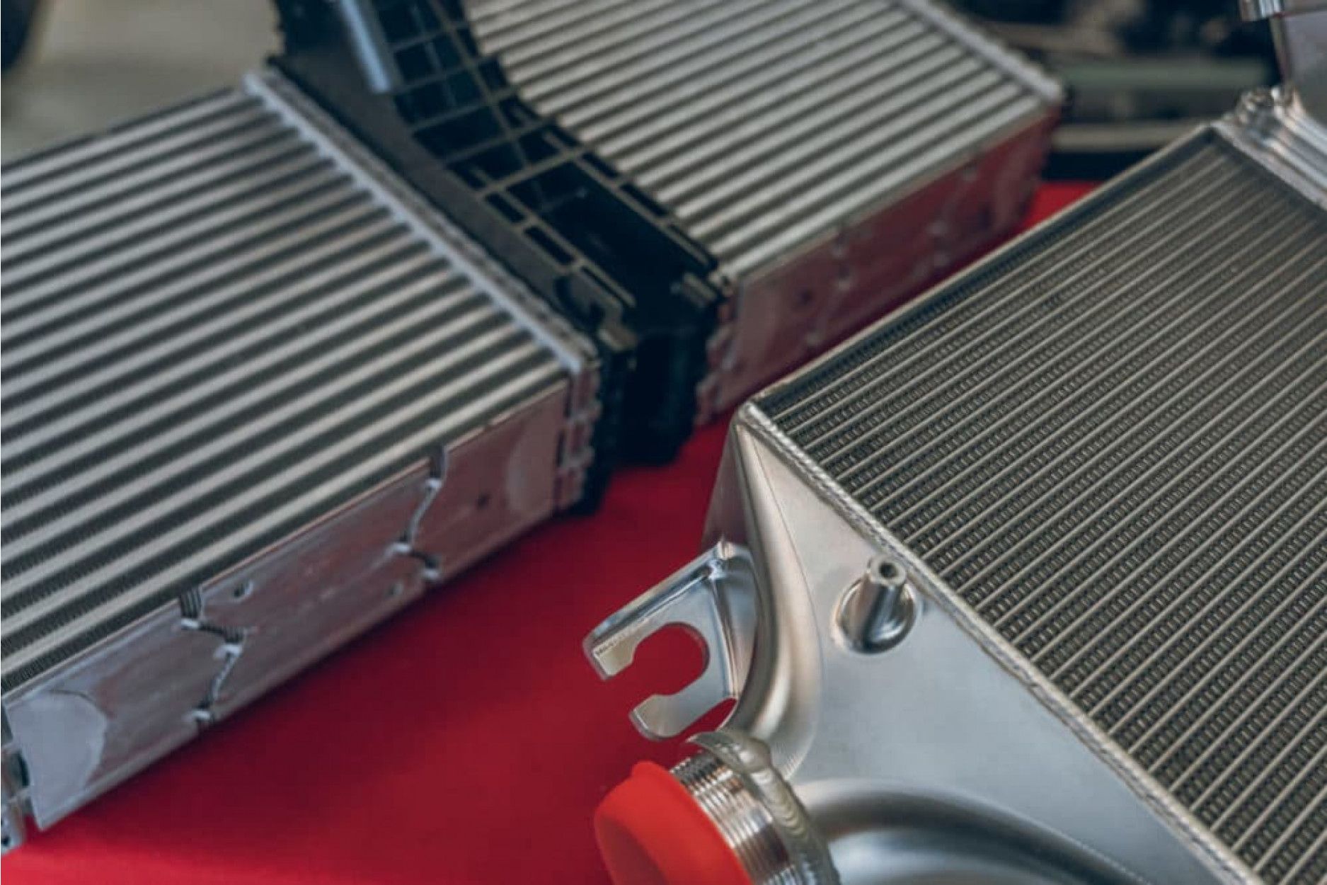 Upgrade intercooler set | fits Porsche 911 (992) Turbo/ S | CSF Race
