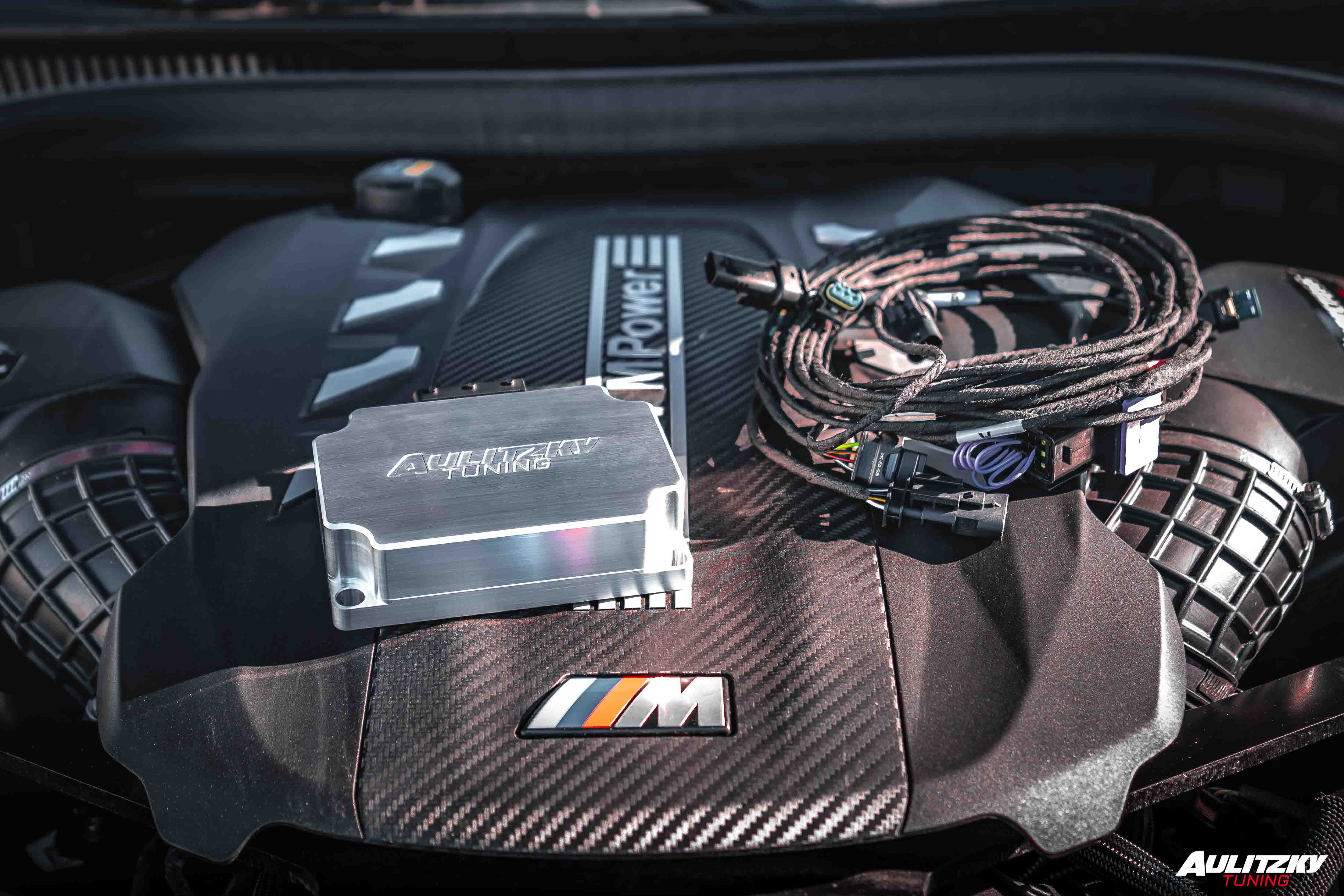 Performance increase via additional control unit | fits BMW M8 incl. Competition (F91/F92/F93) S63