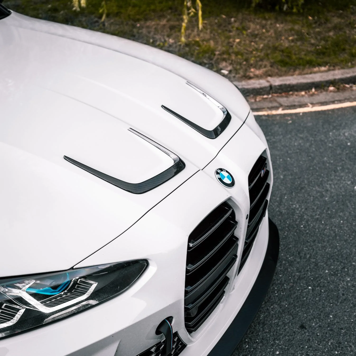 Hood attachments Carbon | fits BMW M3/M4 incl. Competition (G80/G81/G82/G83) | Aulitzky Tuning