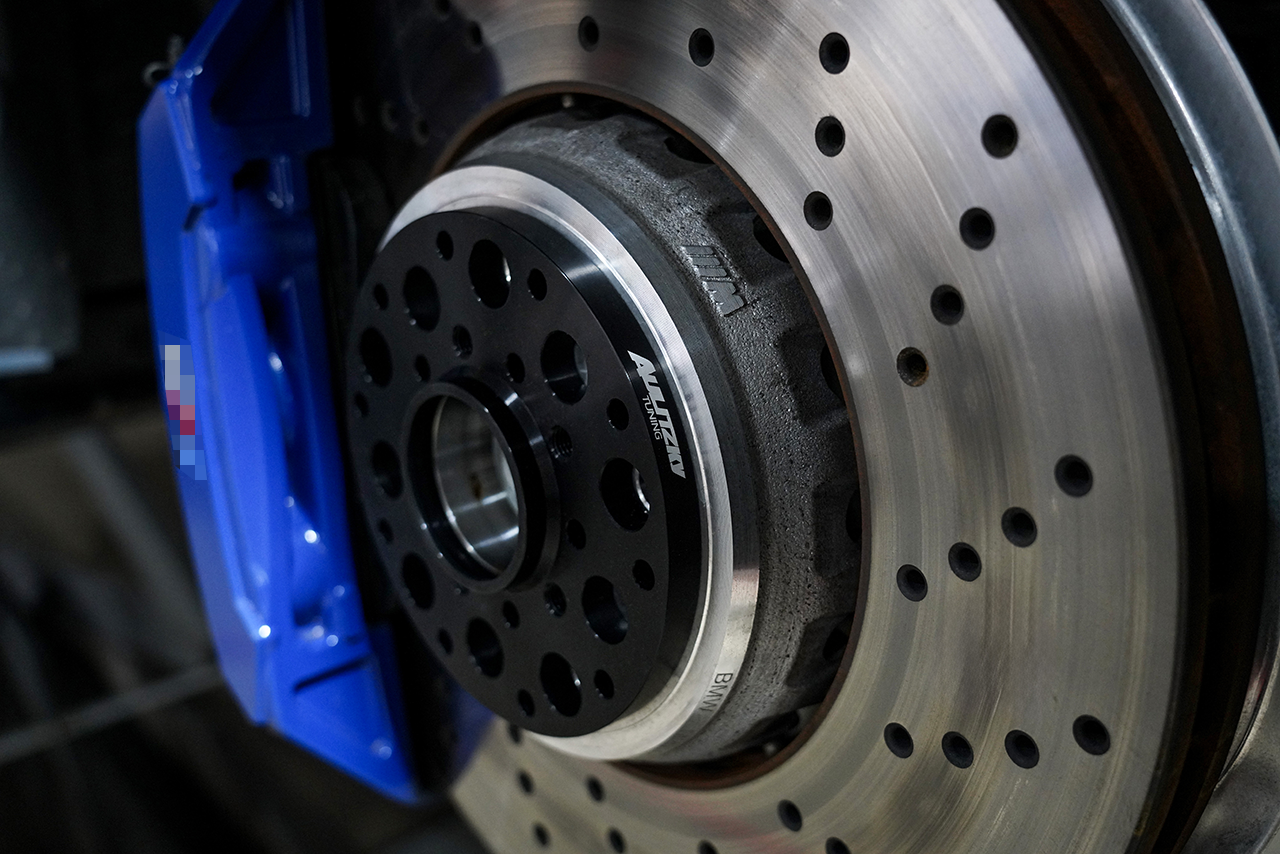 Wheel spacers set 12mm / 5x132 / 66,6mm | fits BMW M5/XM (G90/G99/G09) | Aulitzky Tuning