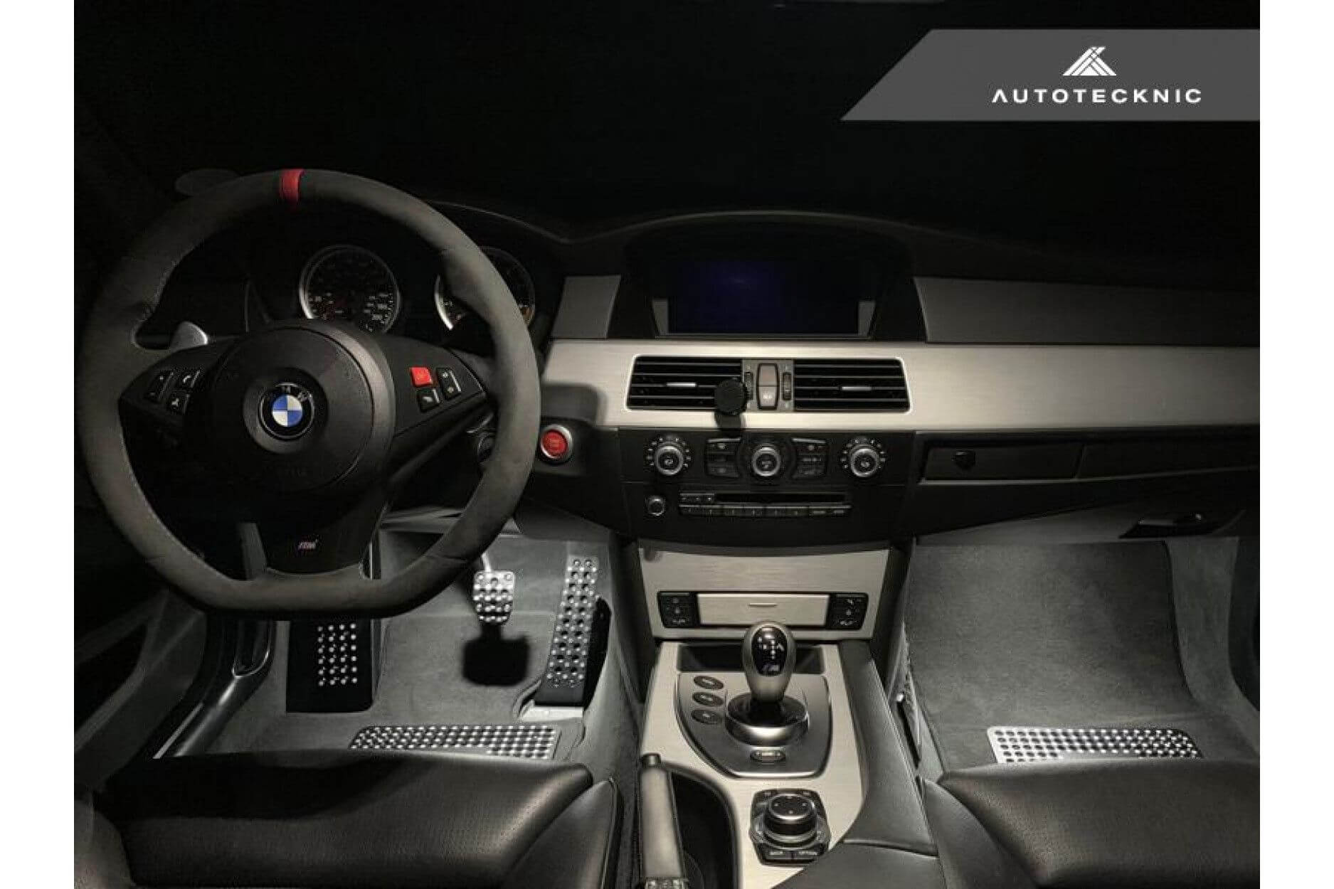 M-button red | fits BMW M5/M6 (E60/E63/E64) S85 | AutoTecknic