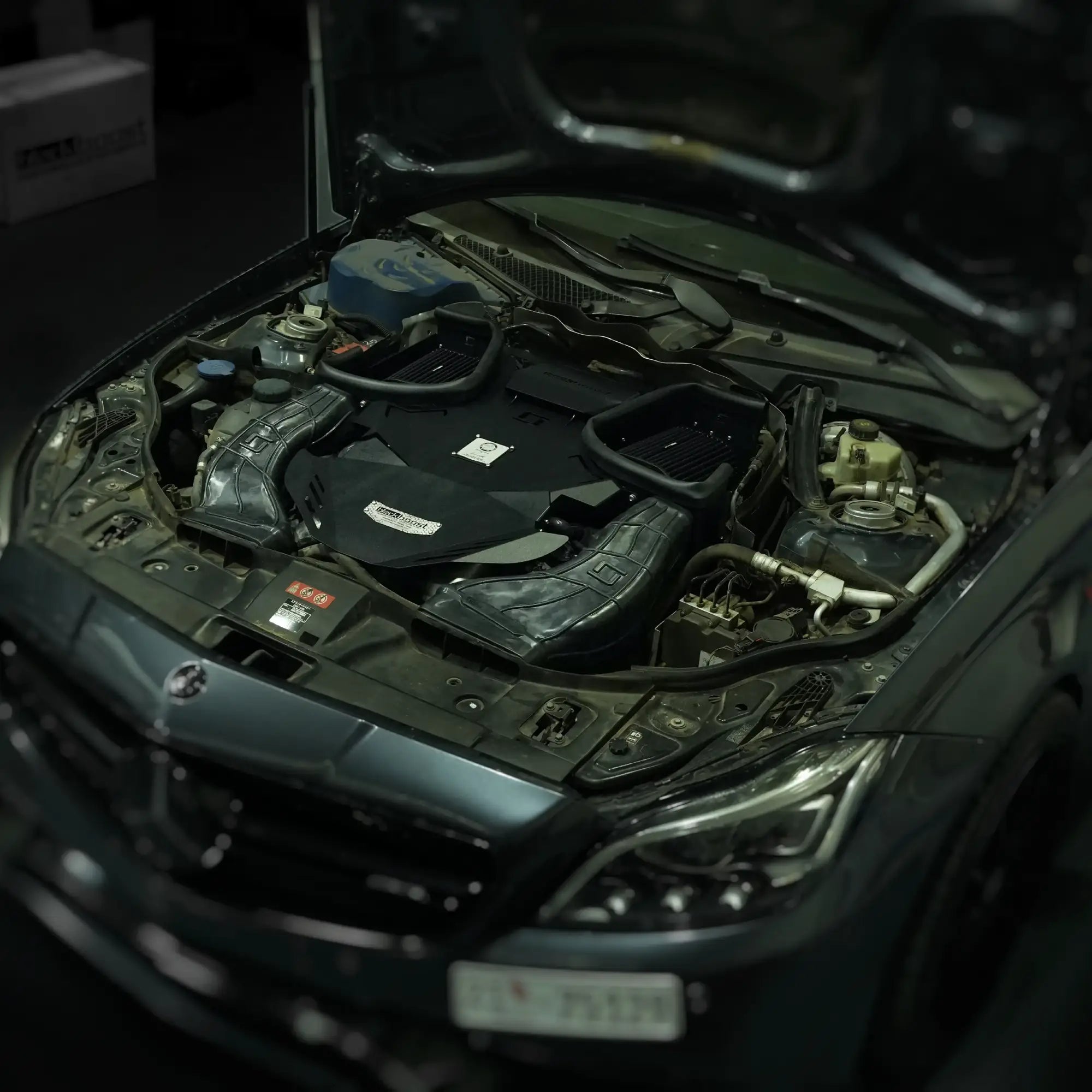 Cold Air Intake System | passend für Mercedes AMG E63(S) (212) M157 5.5L V8 BiTurbo Gen-2 | Blackboost