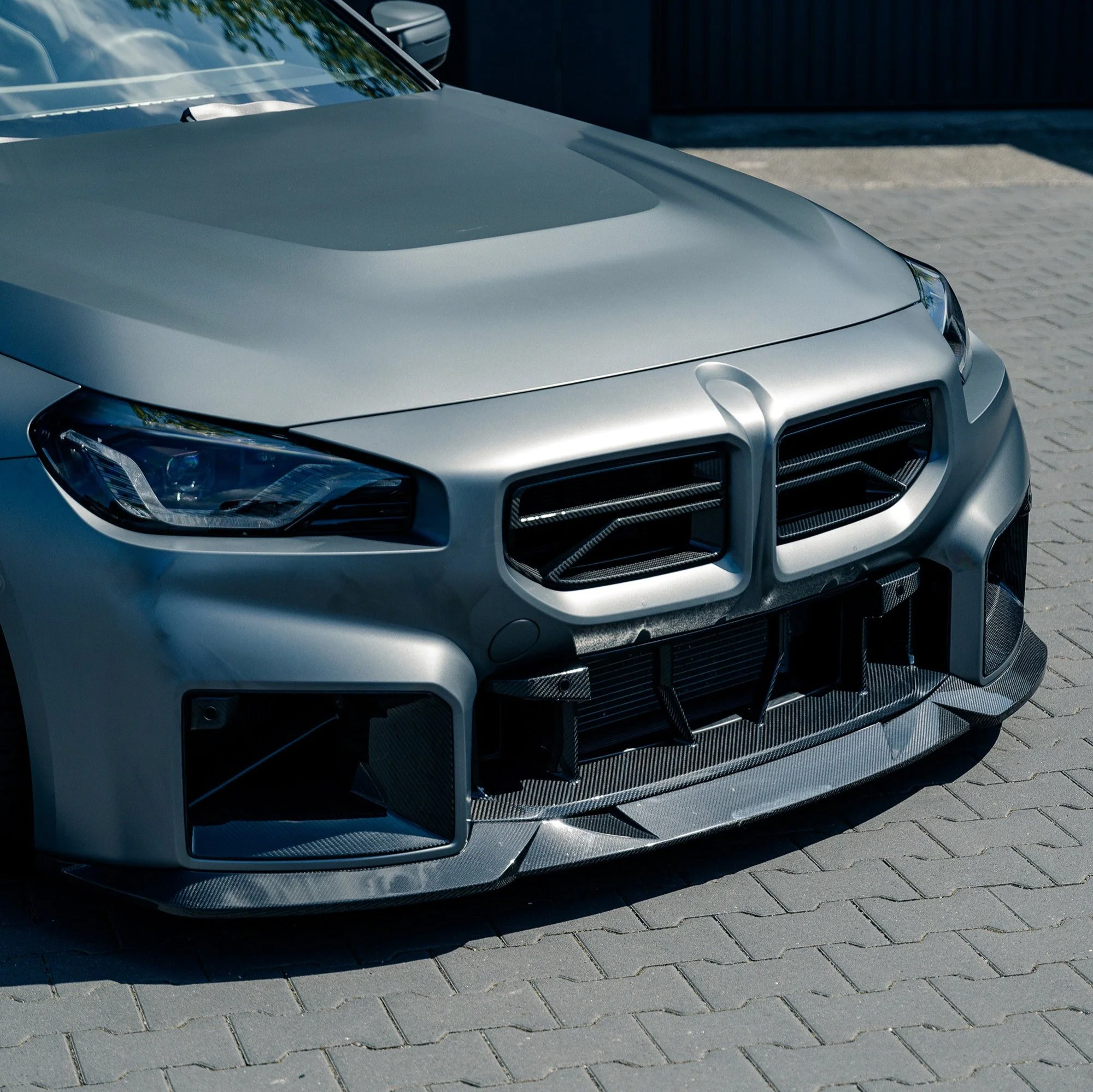 Front grille SOOQOO V-Style Carbon | fits BMW M2 (G87) S58 | Aulitzky Tuning